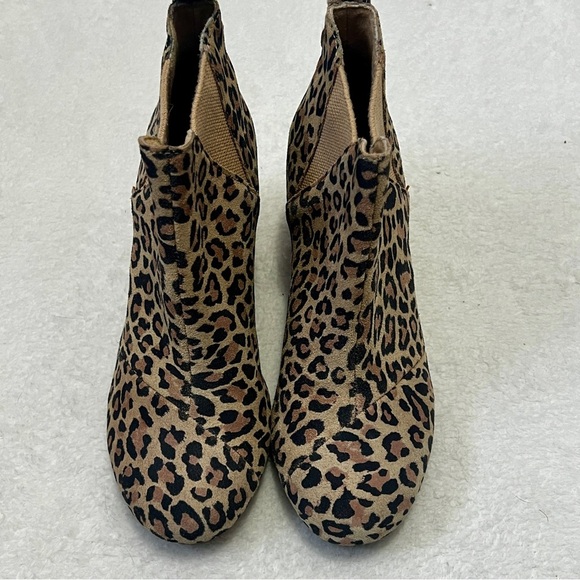 TOMS Leopard Kelsey Wedge Suede Ankle Booties - Size 7 - Picture 5 of 9